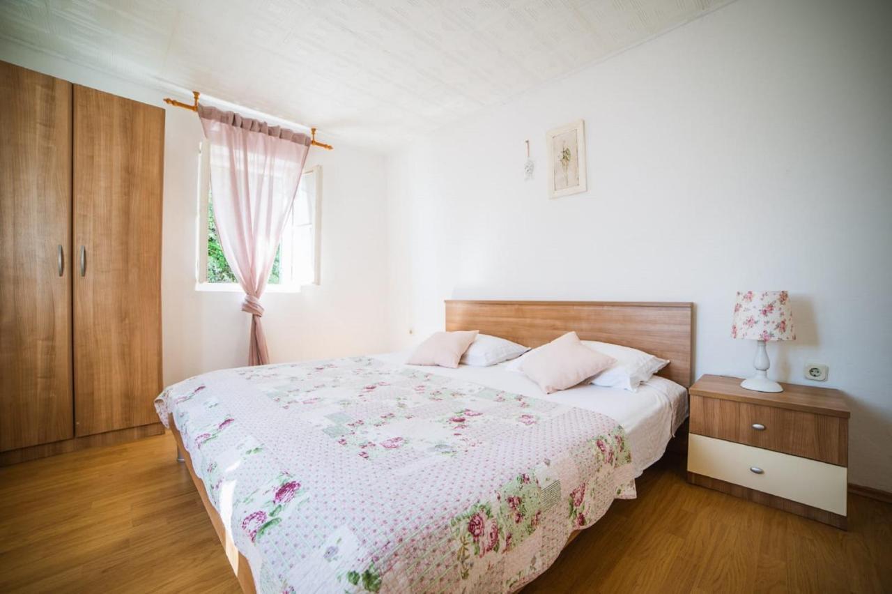 Holiday Home Potocinarka Potomje Esterno foto